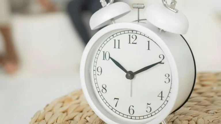 10:01 на годиннику в ангельській нумерології