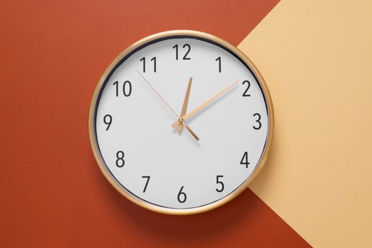 02:22 на часах в ангельской нумерологии